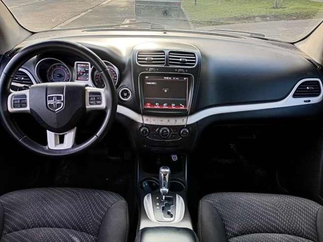 DODGE JOURNEY SE 2.4L AT  2018