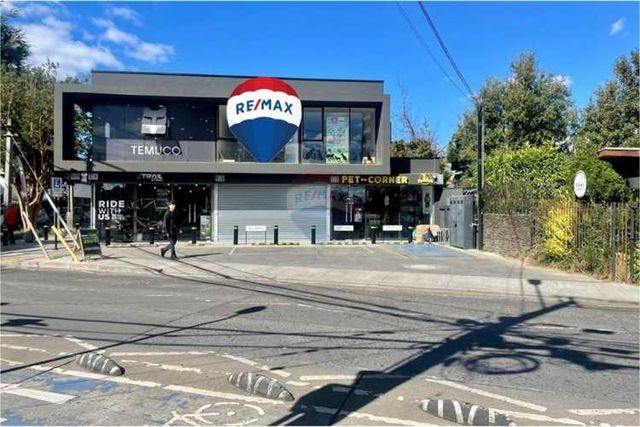 Estupendo local comercial en arriendo