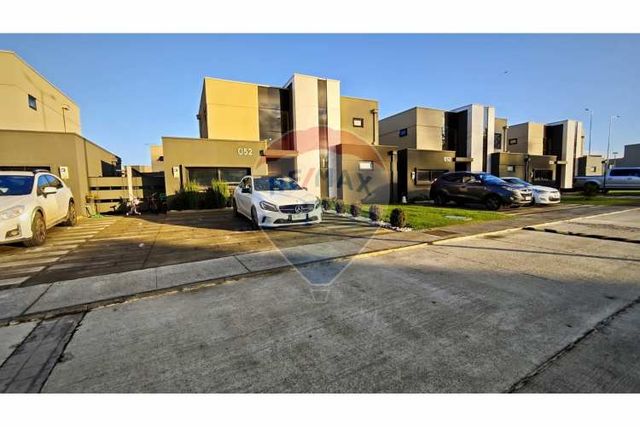 Exclusiva casa en condominio bello horizonte