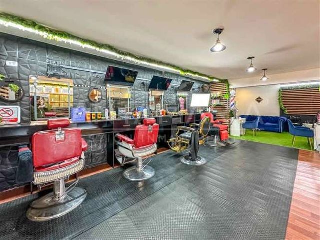 LOCAL COMERCIAL Avenida Cataluña, Concepción