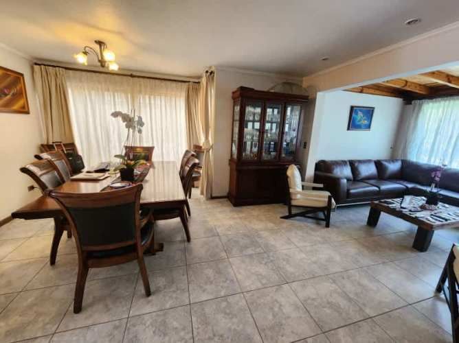 Casa EL UMBRAL // CHICUREO