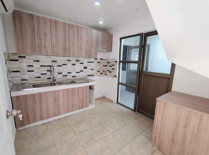 Casa EL TREBÓL // CAMINO LONQUÉN