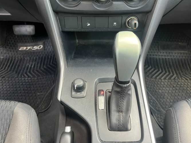 Mazda BT-50 DCAB SDX 4X4 3.2 AUT (2019)