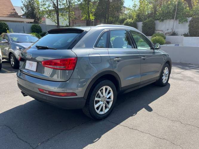 Audi Q3 TFSI 150 STR (2017)