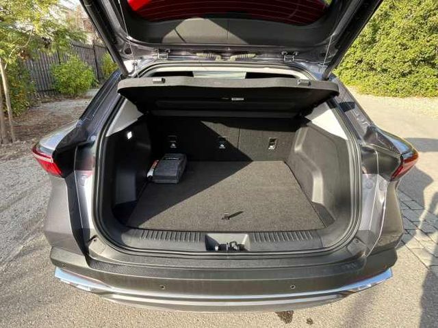 Omoda C5 Prestige 1.6T DCT Prestige (2024)