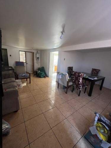 Casa, Calle Los Sufuros