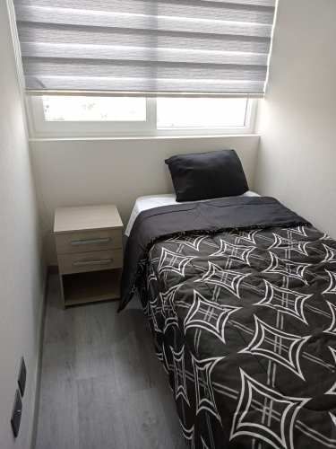 Arriendo Pieza, Metro Departamental