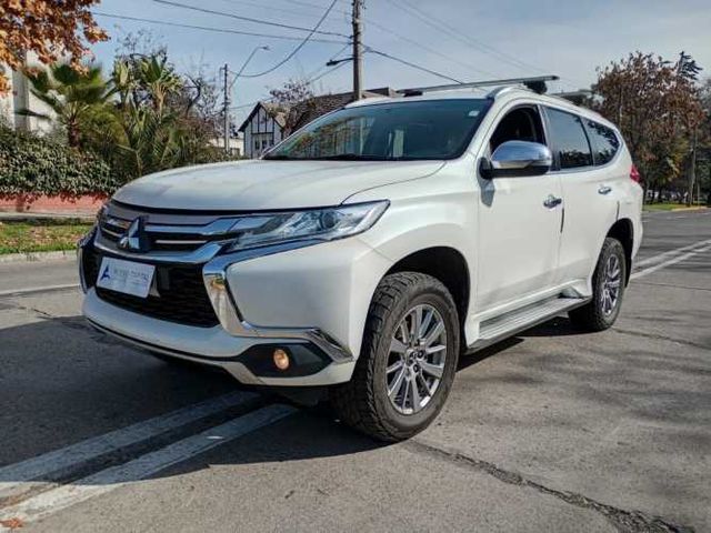 MITSUBISHI MONTERO SPORT 4WD 2.4 AT 2020