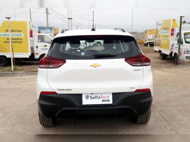 CHEVROLET TRACKER 2024