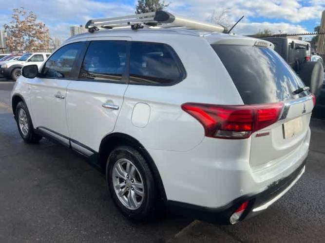 2016 Mitsubishi Outlander 2.0 CVT