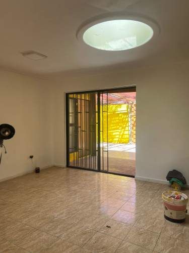 SE VENDE CASA EN VILLA SANTA ANA