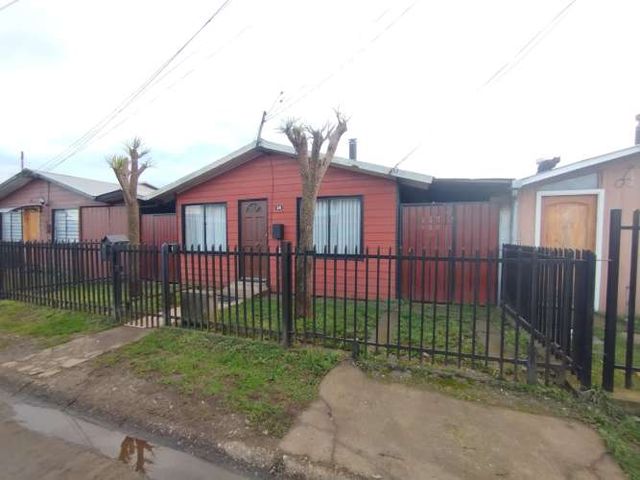 CASA EN POBLACION AUTOCONSTRUCCION, VALDIVIA