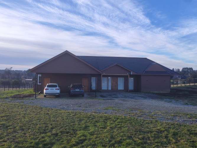 CASA EN PARCELA PUERTO VARAS