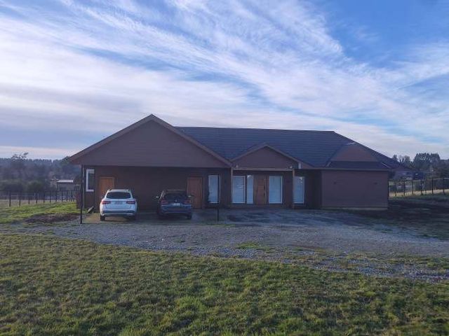 CASA EN PARCELA PUERTO VARAS