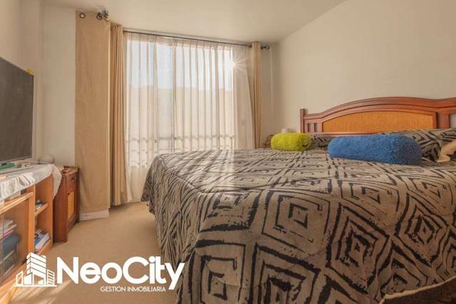 En Venta casa en Condominio Las Palmas I – Seguridad y vida familiar