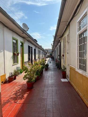 CASA San Isidro/ Diez de Julio