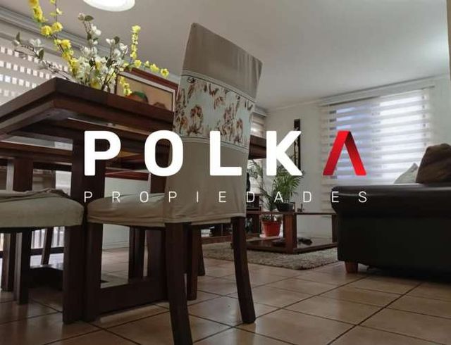 DEPARTAMENTO 4 Dormitorios 2 baños, estacionamiento, patio propio Piso 1 -Metro Laguna Sur