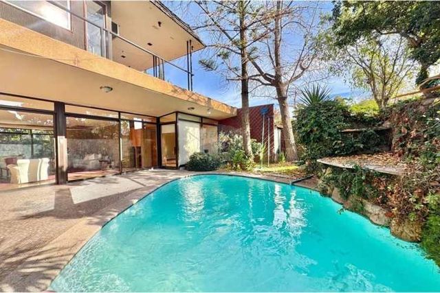 Oportunidad amplia casa en barrio gran bretaña