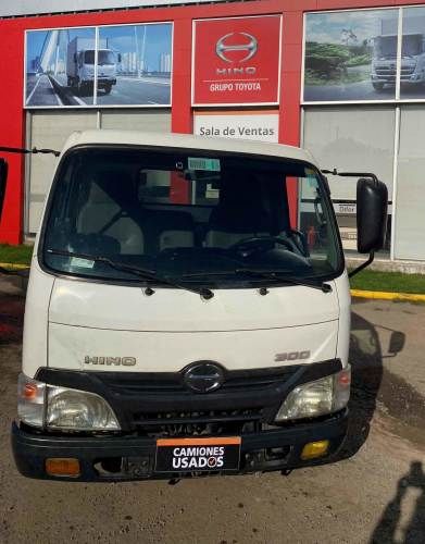 Camión Hino XZU CITY año 2015