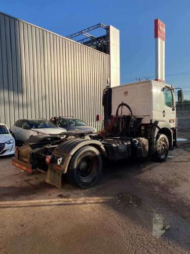 Tractocamión Volkswagen Constellation 19.360 año 2020