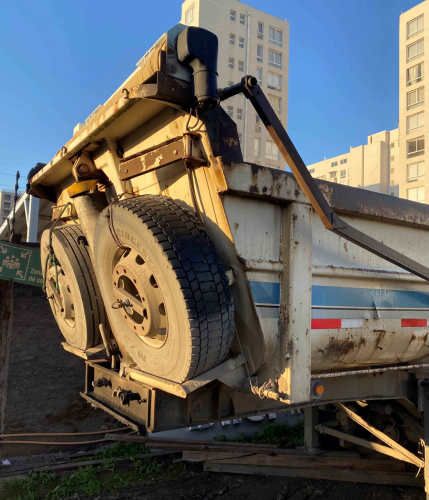 Semiremolque Batea marca RANDON año 2013