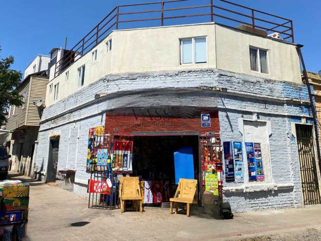 VASS vende casona comercial en tocornal, Santiago