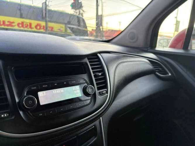 CHEVROLET TRACKER 2018