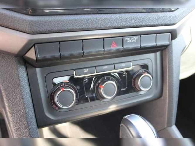 VOLKSWAGEN AMAROK 2023