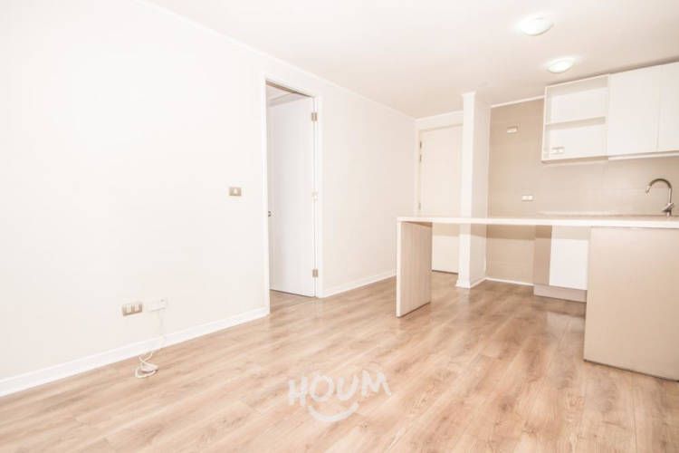 Departamento en Avenida Américo Vespucio