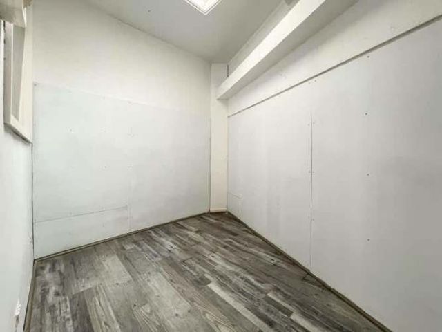 LOS ORIENTES ARRIENDA CASA COMERCIAL TRES PISOS 7 NORTE VIÑA