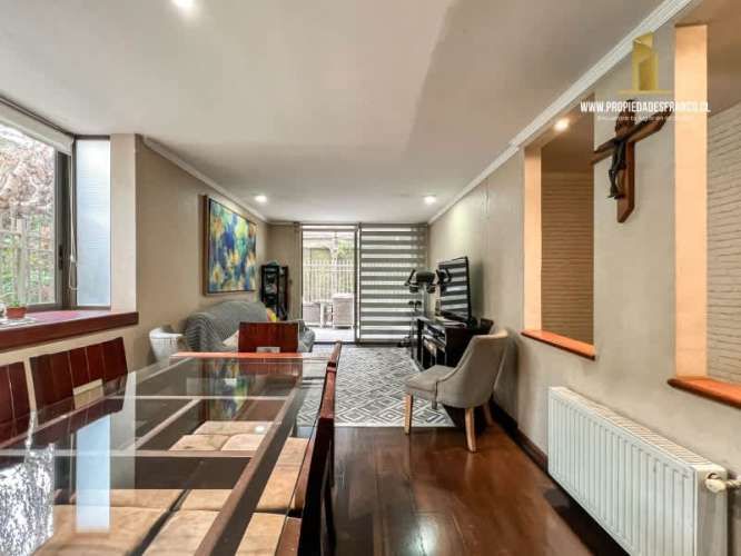 ÑUÑOA. VENDE AMPLIO DPTO 4D 3B PATIO PROPIO. ELIECER PARADA