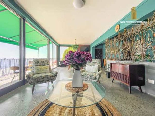 REÑACA VENTA CASA 4D 3B VISTA PANORÁMICA