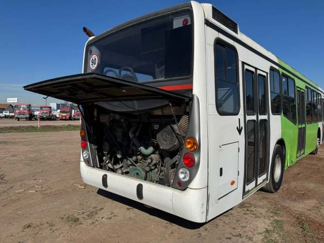 BUSS Marca VOLVO Modelo B7RLE Año 2011