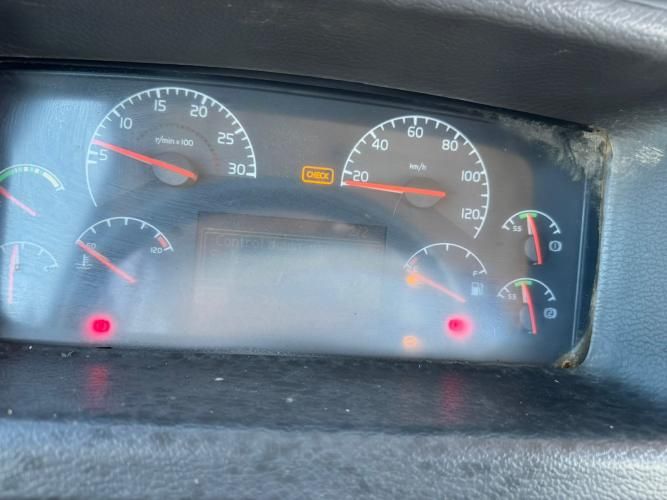 BUSS Marca VOLVO Modelo B7RLE Año 2011