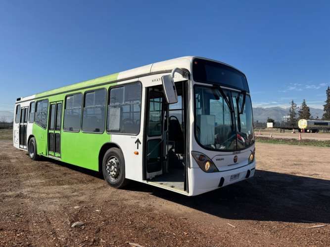 BUSS Marca VOLVO Modelo B7RLE Año 2011