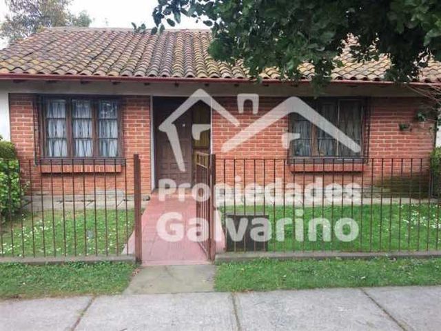 CASA FREIRE CON YERBAS BUENAS