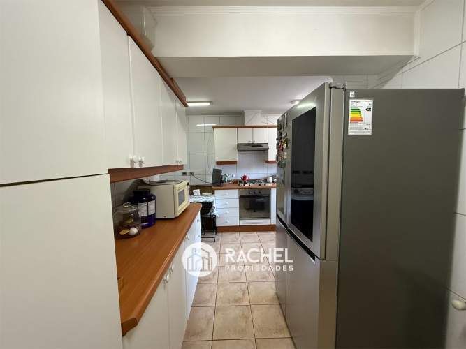 SE VENDE LINDA CASA CON QUINCHO EN PASAJE CERRADO, Sector Valle de Alcalá