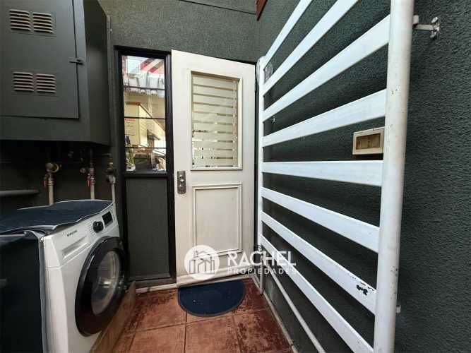 SE VENDE LINDA CASA CON QUINCHO EN PASAJE CERRADO, Sector Valle de Alcalá