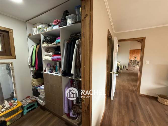 SE ARRIENDA HERMOSA CASA EN CONDOMINIO DE PARCELAS- Sector Mirador de Pumalal