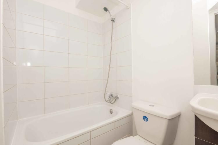 Inglaterra 1144 [228-1]