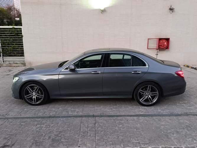 MERCEDES-BENZ E 300 2017