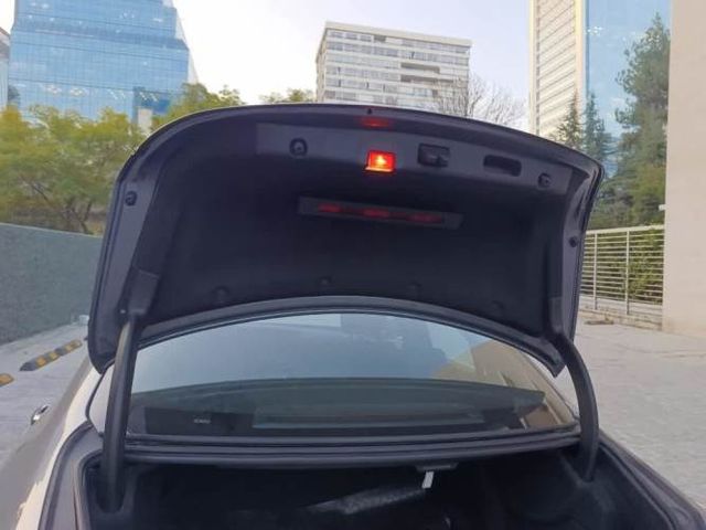 MERCEDES-BENZ E 300 2017