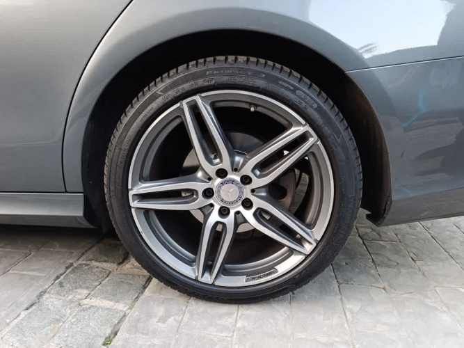 MERCEDES-BENZ E 300 2017