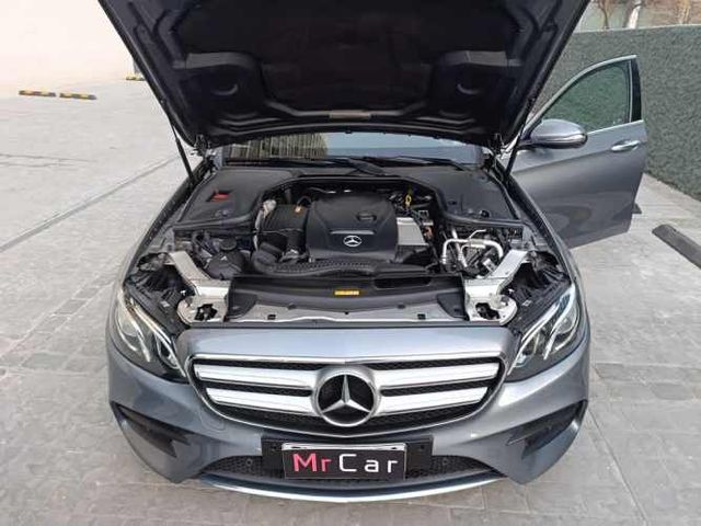 MERCEDES-BENZ E 300 2017