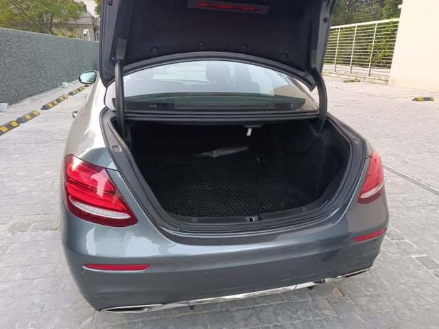 MERCEDES-BENZ E 300 2017