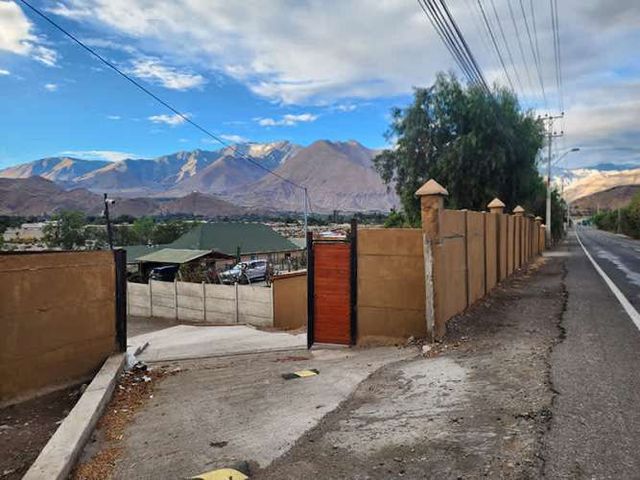 Cabañas año corrido en el Valle del Elqui, Ruta 41, Vicuña