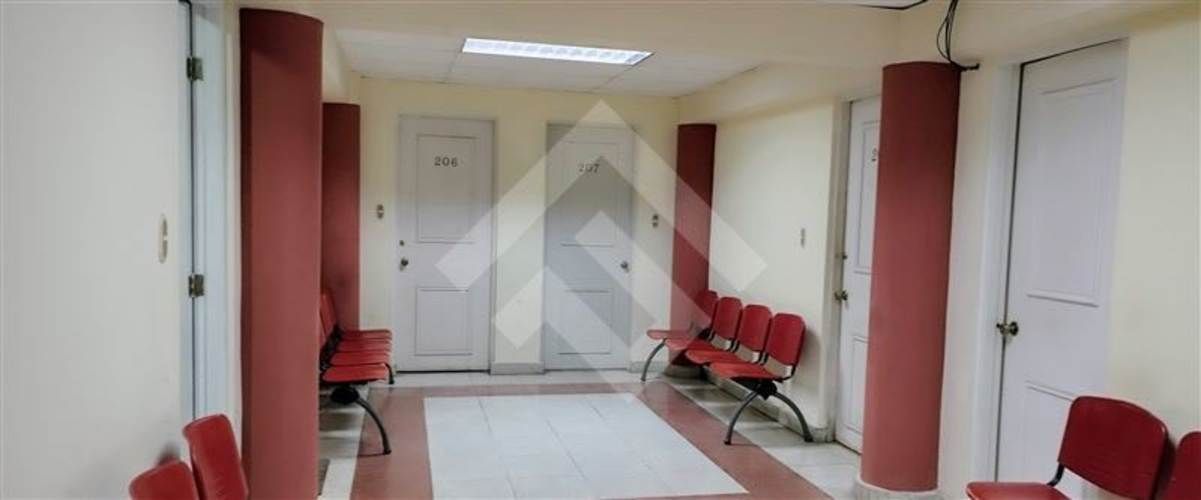 OFICINA Balmaceda, cerca hospital La Serena