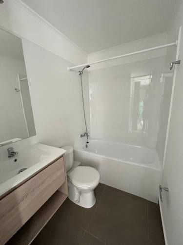 Martin De Solier // Estación De Metro Cerrillos