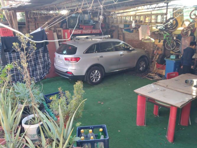 Venta Casa con Local Comercial