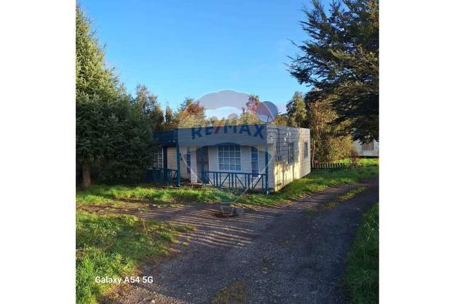 Venta  4 cabañas terreno pidpid